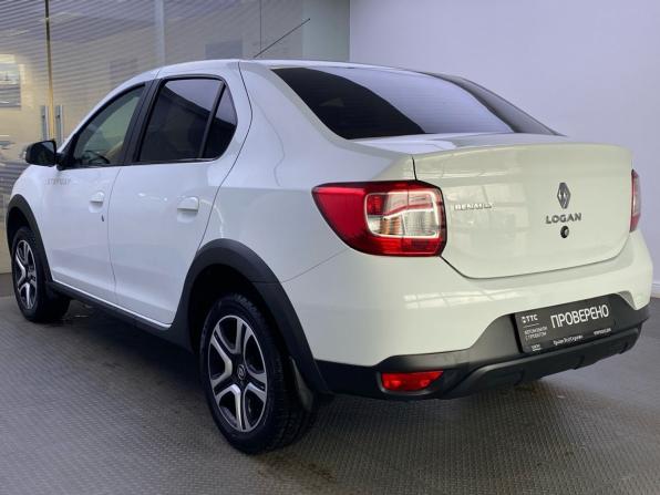 Renault Logan II Рестайлинг с пробегом 2018 года, цена 1 199 000 рублей, 111750 км, седан, Автокод Объявления