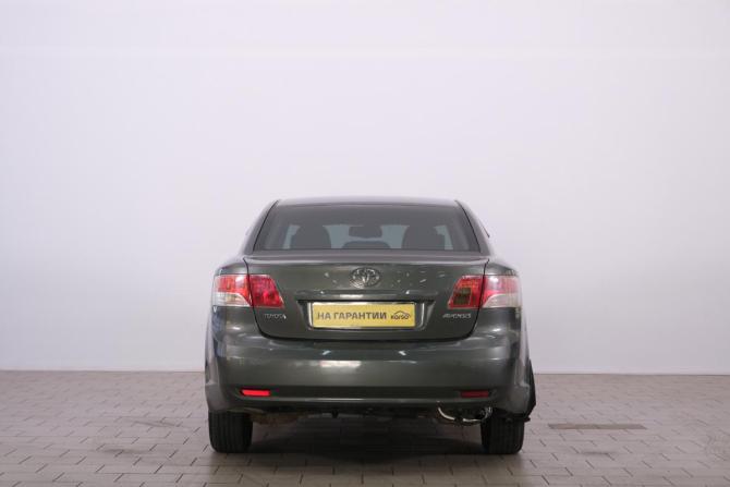 Toyota Avensis III с пробегом 2009 года, цена 949 000 рублей, 310000 км, седан, Автокод Объявления