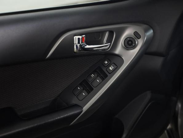 Kia Cerato II с пробегом 2013 года, цена 799 000 рублей, 219502 км, седан, Автокод Объявления