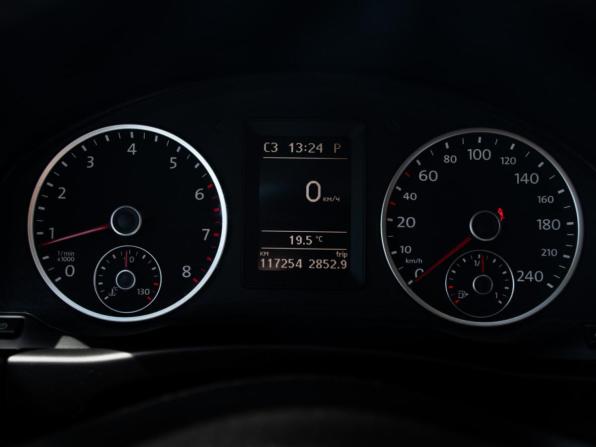 Volkswagen Tiguan I Рестайлинг с пробегом 2012 года, цена 1 218 000 рублей, 118001 км, внедорожник, Автокод Объявления