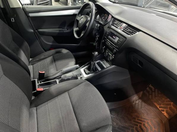 Skoda Octavia III (A7) с пробегом 2013 года, цена 799 000 рублей, 258000 км, лифтбек, Автокод Объявления