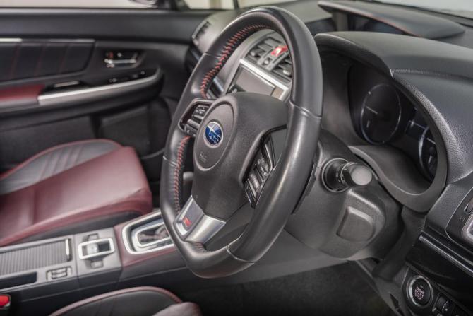 Subaru Levorg I с пробегом 2017 года, цена 1 979 000 рублей, 35000 км, универсал, Автокод Объявления