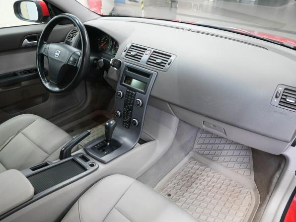 Volvo S40 II Рестайлинг с пробегом 2007 года, цена 799 900 рублей, 181000 км, седан, Автокод Объявления