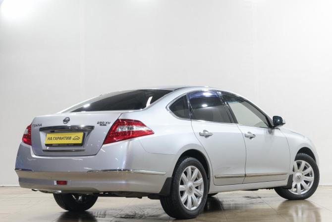 Nissan Teana II с пробегом 2010 года, цена 999 000 рублей, 223000 км, седан, Автокод Объявления