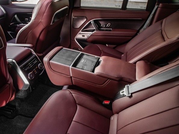Новый Land Rover Range Rover V 2024 года, цена 27 783 400 рублей, внедорожник, Автокод Объявления