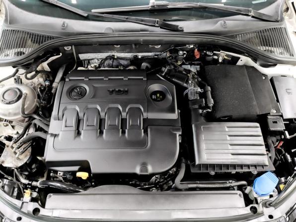 Skoda Octavia III (A7) Рестайлинг с пробегом 2017 года, цена 1 415 000 рублей, 206189 км, универсал, Автокод Объявления