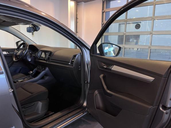 Skoda Karoq I с пробегом 2021 года, цена 2 424 000 рублей, 103460 км, внедорожник, Автокод Объявления
