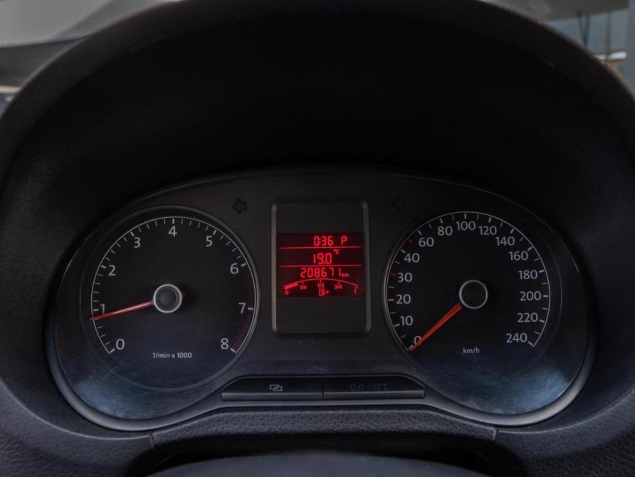Volkswagen Polo V Волгоград  - изображение 12