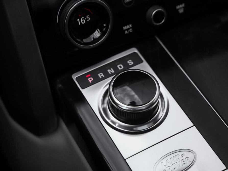 Land Rover Range Rover IV Рестайлинг Санкт-Петербург  - изображение 23