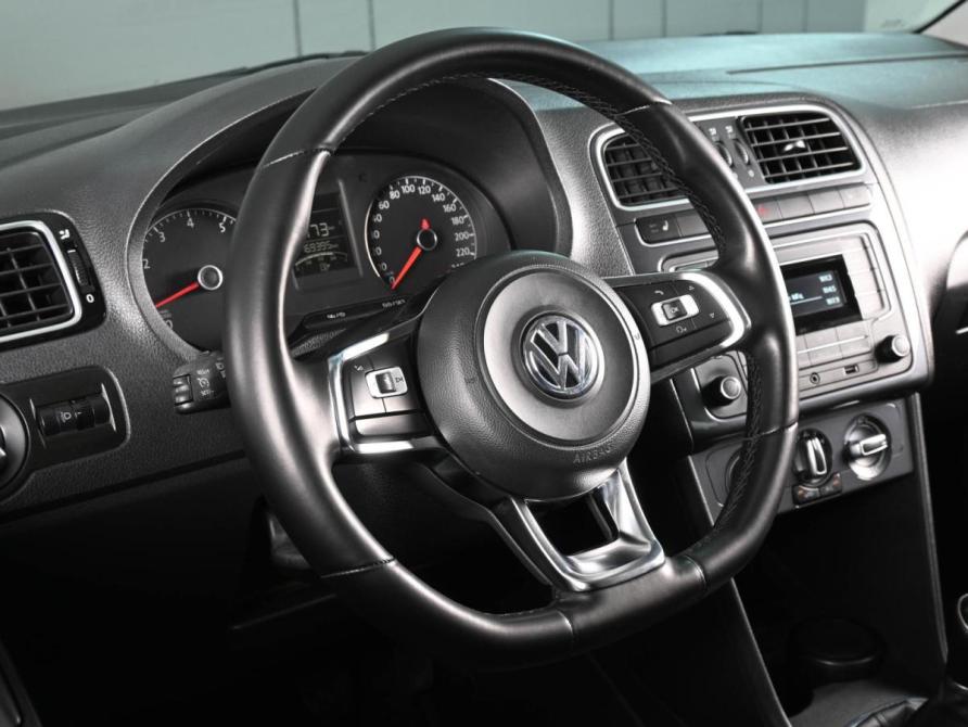 Volkswagen Polo V Рестайлинг Ростов-на-Дону  - изображение 12