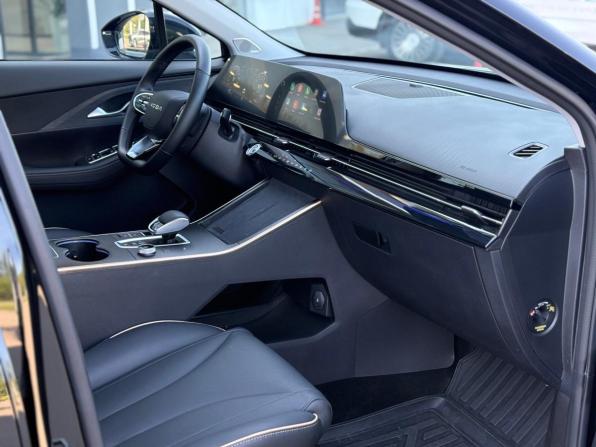 Omoda C5 I Рестайлинг с пробегом 2024 года, цена 2 450 000 рублей, 2749 км, внедорожник, Автокод Объявления
