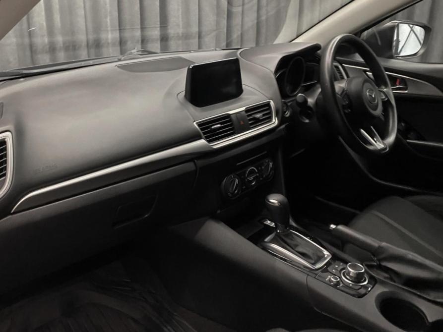 Mazda Axela III Рестайлинг Красноярск  - изображение 12
