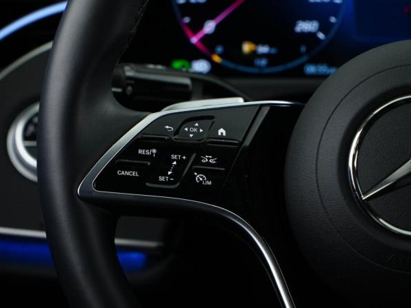 Mercedes-Benz E-Класс V (W213 S213 C238) Рестайлинг с пробегом 2024 года, цена 6 615 000 рублей, 14413 км, седан, Автокод Объявления