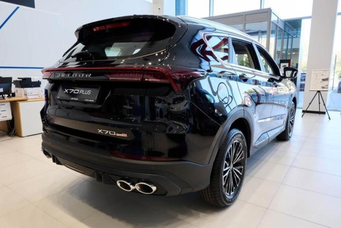 Новый JETOUR X70+ I Рестайлинг 2026 года, цена 3 399 000 рублей, внедорожник, Автокод Объявления