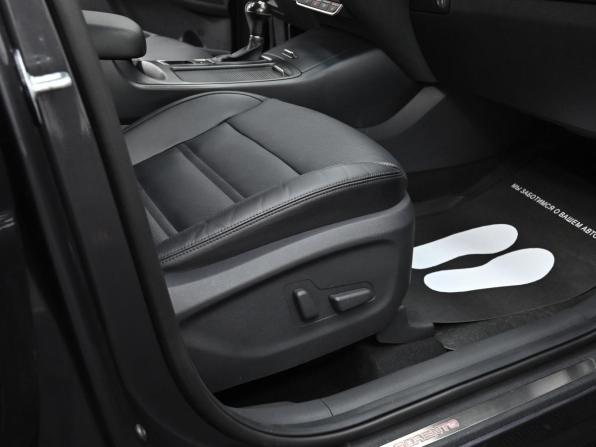 Kia Sorento III Prime с пробегом 2016 года, цена 1 899 000 рублей, 141000 км, внедорожник, Автокод Объявления