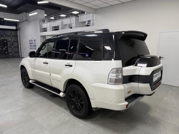 Mitsubishi Pajero IV Рестайлинг 2 с пробегом 2019 года, цена 3 950 000 рублей, 15000 км, внедорожник, Автокод Объявления