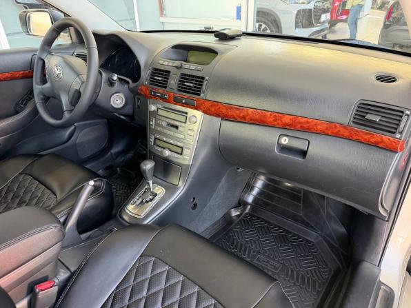 Toyota Avensis II с пробегом 2005 года, цена 720 000 рублей, 252007 км, седан, Автокод Объявления