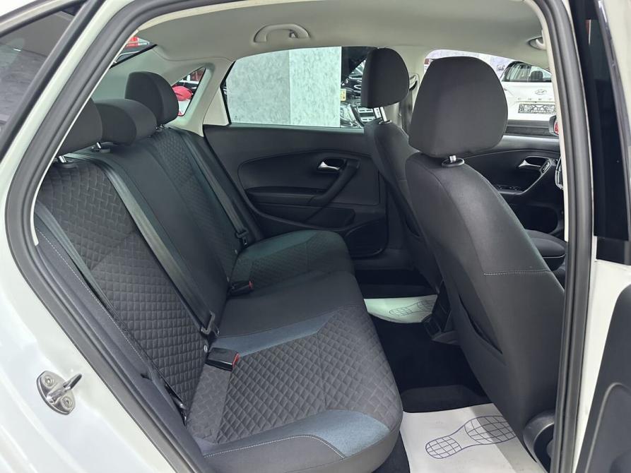 Volkswagen Polo V Рестайлинг Ярославль  - изображение 16