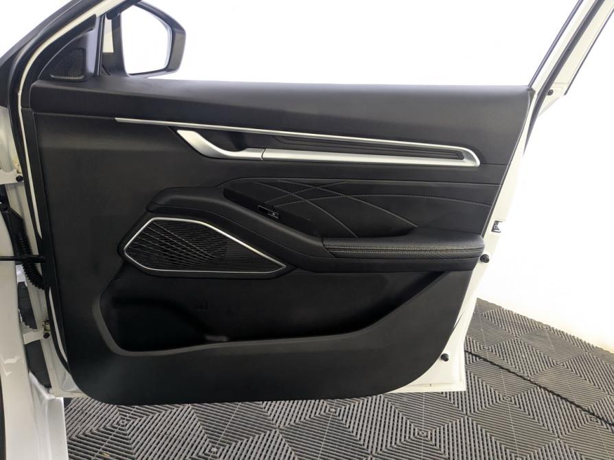 Geely Emgrand II Москва  - изображение 22