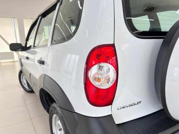 Chevrolet Niva I Рестайлинг с пробегом 2017 года, цена 850 000 рублей, 87104 км, внедорожник, Автокод Объявления