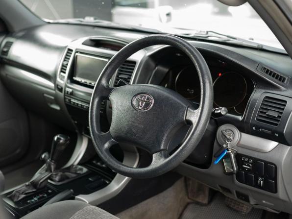Toyota Land Cruiser Prado 120 Series с пробегом 2003 года, цена 1 630 000 рублей, 262464 км, внедорожник, Автокод Объявления