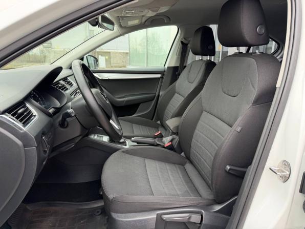 Skoda Octavia III (A7) с пробегом 2017 года, цена 1 365 000 рублей, 143100 км, лифтбек, Автокод Объявления