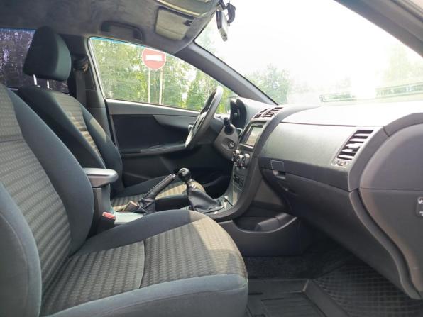 Toyota Corolla X (E140 E150) Рестайлинг с пробегом 2012 года, цена 950 000 рублей, 256847 км, седан, Автокод Объявления