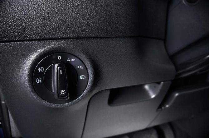 Skoda Karoq I с пробегом 2020 года, цена 2 419 000 рублей, 113711 км, внедорожник, Автокод Объявления