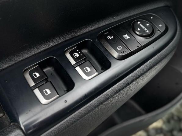 Kia Rio IV с пробегом 2019 года, цена 1 369 000 рублей, 148811 км, седан, Автокод Объявления