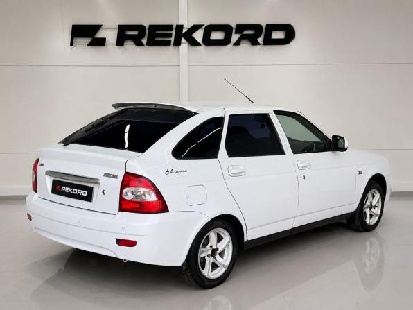 Lada (ВАЗ) Priora I с пробегом 2011 года, цена 329 000 рублей, 295286 км, хэтчбек, Автокод Объявления