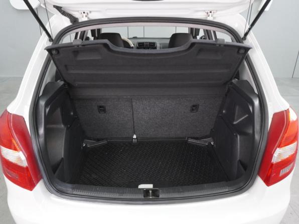 Skoda Fabia II Рестайлинг с пробегом 2011 года, цена 649 000 рублей, 182419 км, хэтчбек, Автокод Объявления