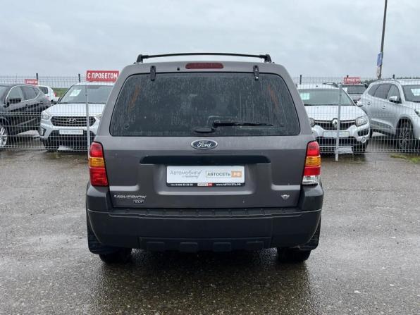 Ford Maverick III с пробегом 2005 года, цена 385 000 рублей, 273411 км, внедорожник, Автокод Объявления