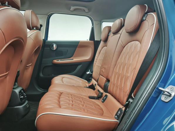 Mini Countryman II Рестайлинг с пробегом 2021 года, цена 2 375 000 рублей, 131757 км, внедорожник, Автокод Объявления