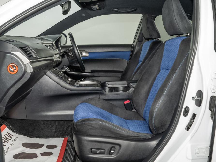 Lexus CT I Рестайлинг Иркутск  - изображение 6