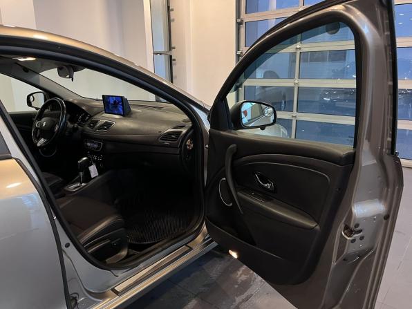 Renault Megane III с пробегом 2012 года, цена 720 000 рублей, 220875 км, хэтчбек, Автокод Объявления