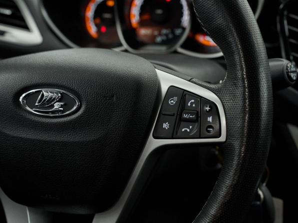 Lada (ВАЗ) Vesta I с пробегом 2019 года, цена 1 266 000 рублей, 90421 км, универсал, Автокод Объявления