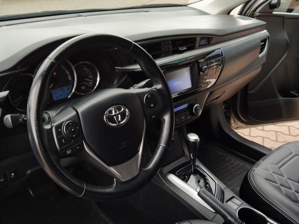 Toyota Corolla XI (E160 E170 E180) с пробегом 2014 года, цена 1 399 000 рублей, 160112 км, седан, Автокод Объявления