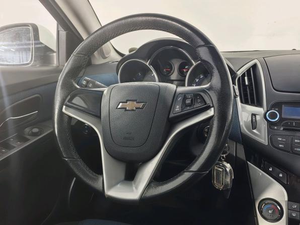 Chevrolet Cruze I Рестайлинг с пробегом 2013 года, цена 750 000 рублей, 128795 км, хэтчбек, Автокод Объявления