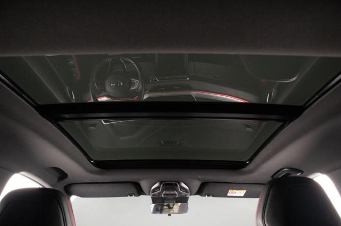 Geely Coolray I Рестайлинг 2 с пробегом 2023 года, цена 1 849 000 рублей, 130000 км, внедорожник, Автокод Объявления