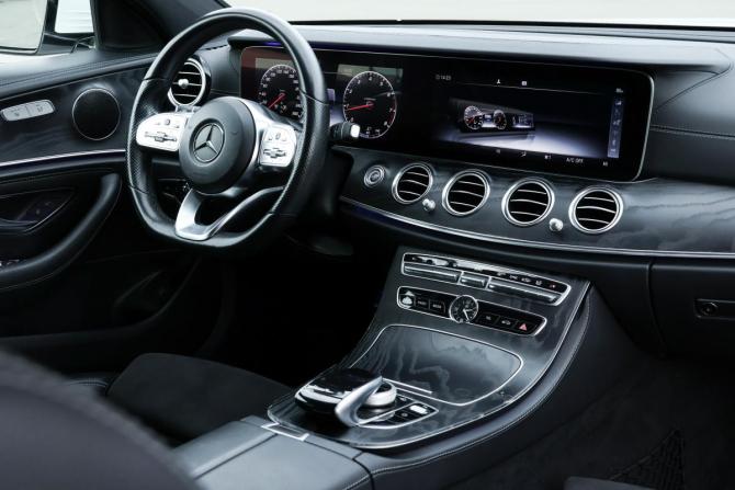 Mercedes-Benz E-Класс V (W213 S213 C238) с пробегом 2019 года, цена 3 598 000 рублей, 105521 км, седан, Автокод Объявления