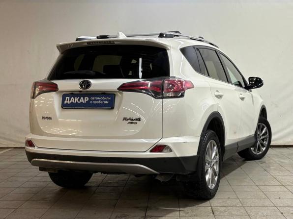 Toyota RAV4 IV (XA40) Рестайлинг с пробегом 2017 года, цена 2 420 000 рублей, 117500 км, внедорожник, Автокод Объявления
