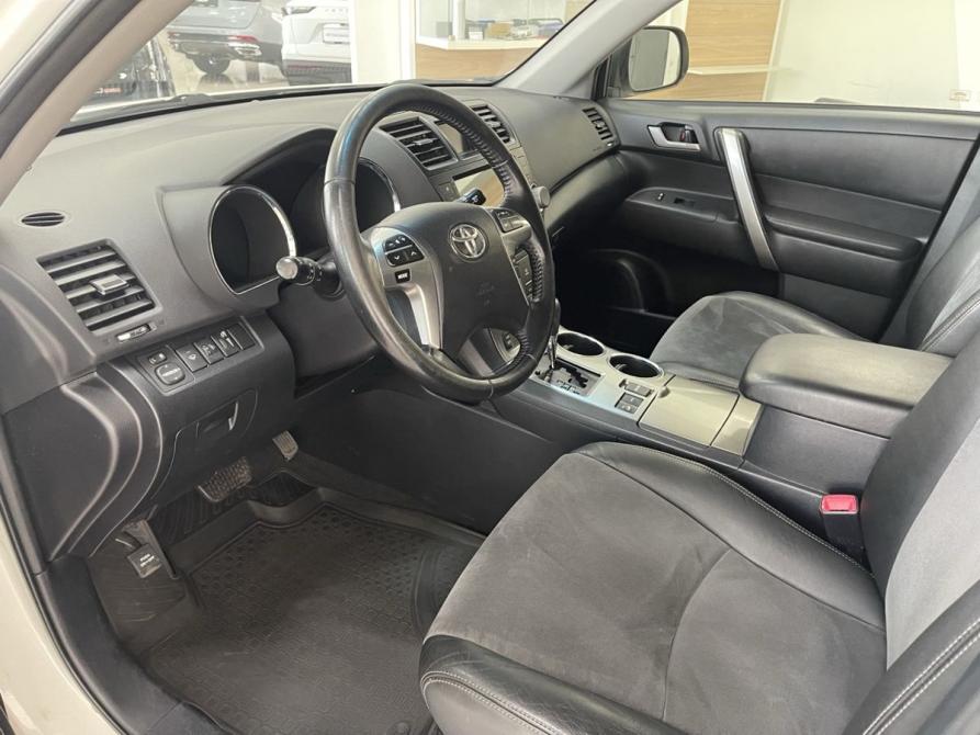 Toyota Highlander II (XU40) Рестайлинг Москва  - изображение 10