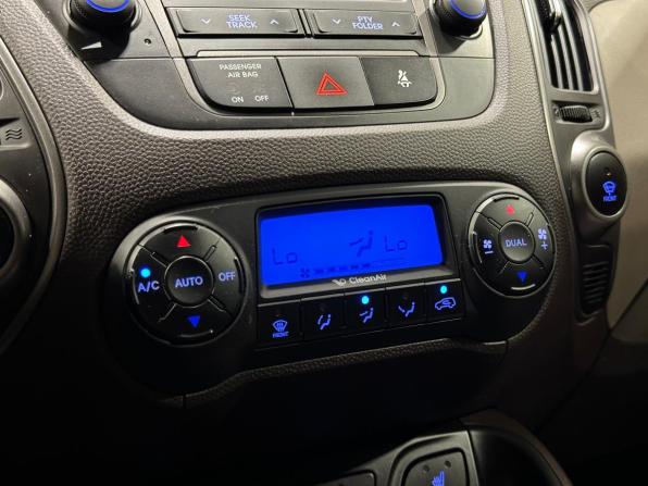 Hyundai ix35 I Рестайлинг с пробегом 2014 года, цена 1 539 000 рублей, 118351 км, внедорожник, Автокод Объявления