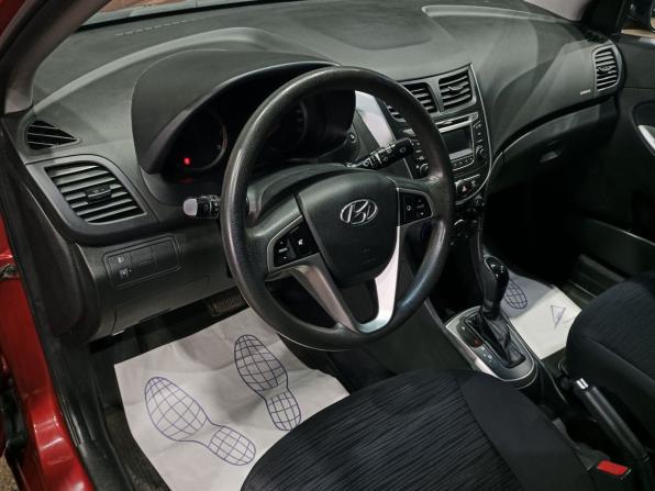 Hyundai Solaris I Рестайлинг с пробегом 2015 года, цена 1 080 000 рублей, 117410 км, хэтчбек, Автокод Объявления