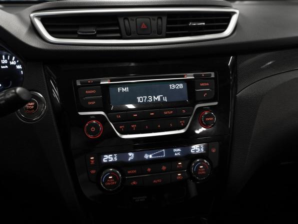Nissan X-Trail III с пробегом 2015 года, цена 1 460 000 рублей, 208437 км, внедорожник, Автокод Объявления