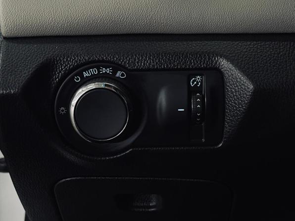 Chevrolet Cruze I Рестайлинг с пробегом 2015 года, цена 850 000 рублей, 199537 км, седан, Автокод Объявления