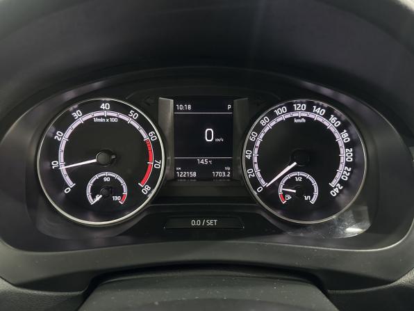 Skoda Rapid I Рестайлинг с пробегом 2018 года, цена 1 220 000 рублей, 122136 км, лифтбек, Автокод Объявления