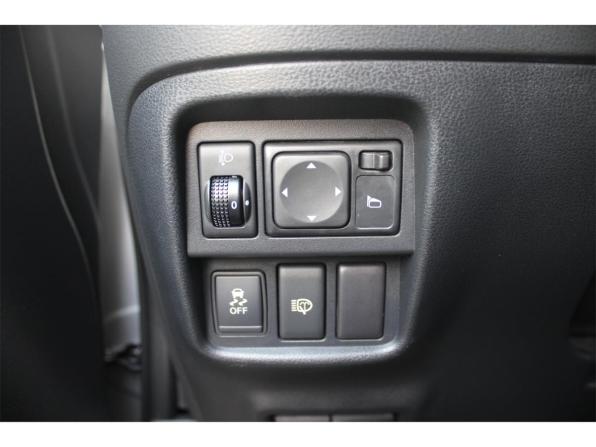 Nissan Juke I с пробегом 2012 года, цена 867 000 рублей, 253401 км, внедорожник, Автокод Объявления