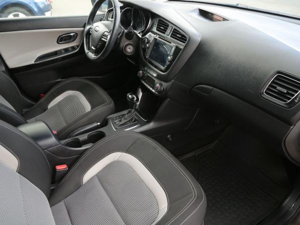 Kia Ceed II с пробегом 2014 года, цена 999 000 рублей, 198070 км, хэтчбек, Автокод Объявления