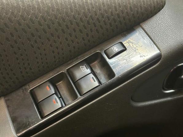 Nissan Navara (Frontier) III (D40) Рестайлинг с пробегом 2010 года, цена 1 320 000 рублей, 197892 км, пикап, Автокод Объявления